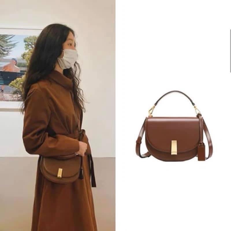 Túi xách vintage sang trọng kèm dây đeo