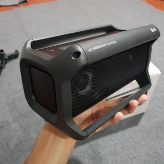 Loa bluetooth xboom lg pk5 mới 100%