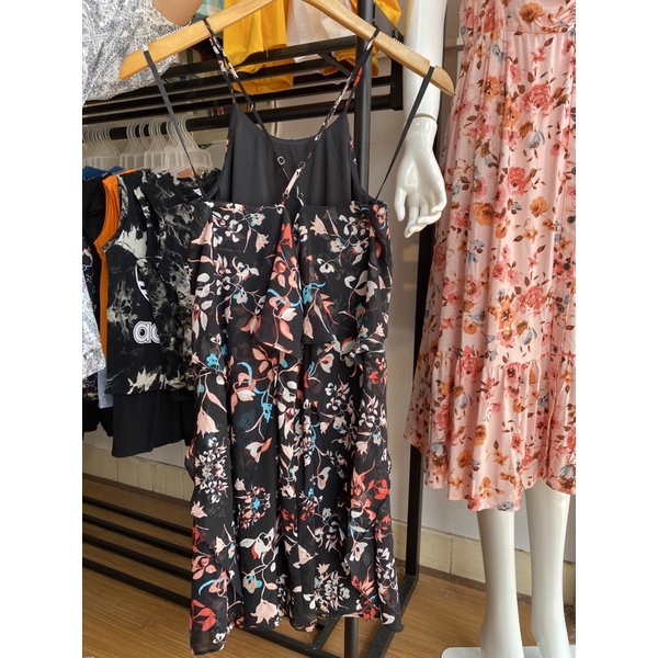 Đầm 2 dây BC.BG dư xịn