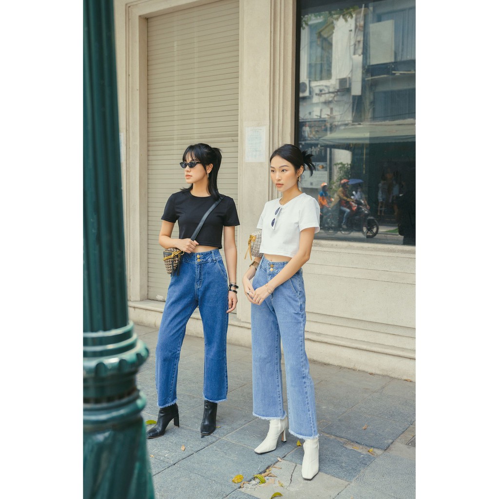 QUẦN JEANS DÁNG XUÔNG CẠP 2 CÚC CHUBBIE hai màu xanh đậm/xanh nhạt - TWO BUTTONS JEANS | BigBuy360 - bigbuy360.vn