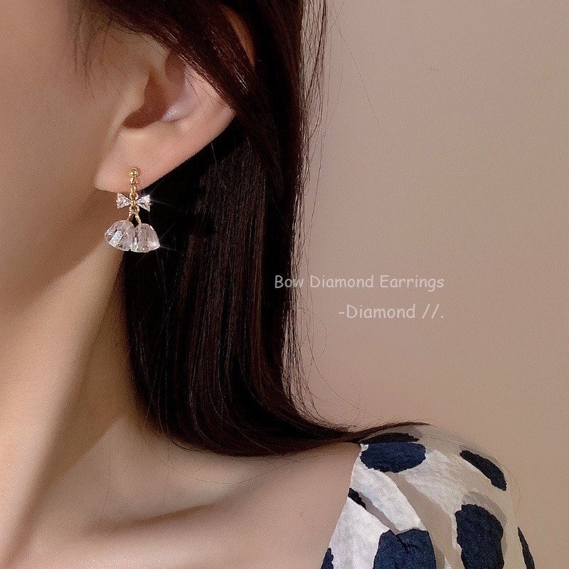 Khuyên Tai Hình Chuông Đá Sang Trọng - PK0024