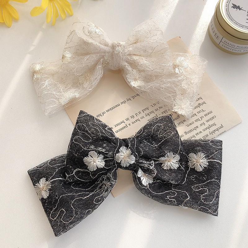 Kẹp nơ vải ren sang trọng Vintage KAH177