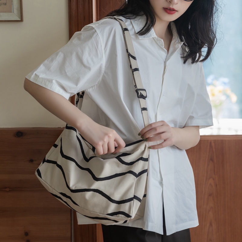 Túi Xách Canvas Họa Tiết Kẻ Sọc Sức Chứa Lớn 4 Kiểu Dáng Hàn Quốc Cho Nữ