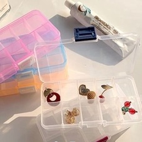Hộp nhựa trong suốt đựng trang sức tiện lợi