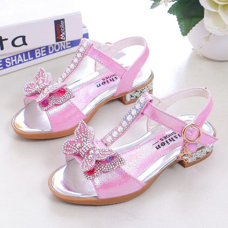 Giày xăng đan công chúa đế mềm hình bướm đính đá pha lê kiểu Hàn Quốc cho bé gái