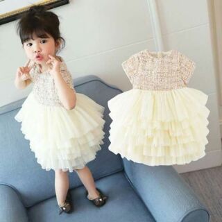 Váy tầng xếp ly cho bé