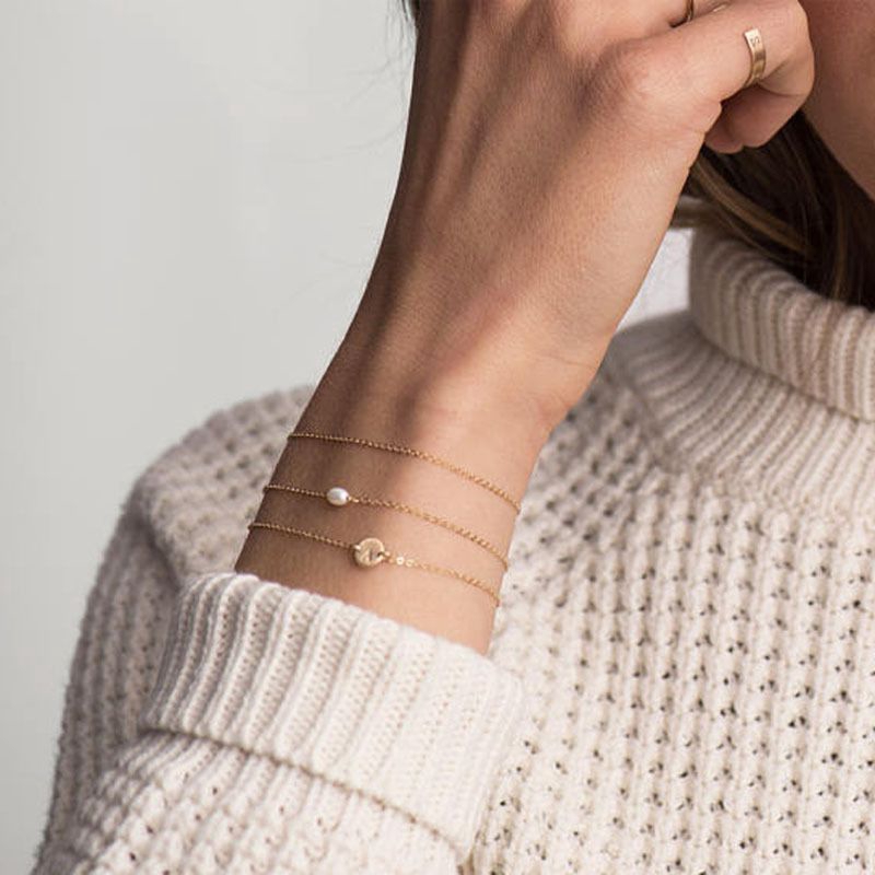 Vòng đeo tay có chữ cái từ A-Z