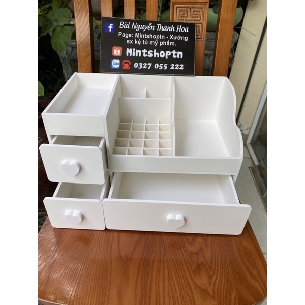 Kệ mỹ phẩm max 35cm màu trắng núm tim full ô son dưới,  tủ đựng mĩ phẩm
