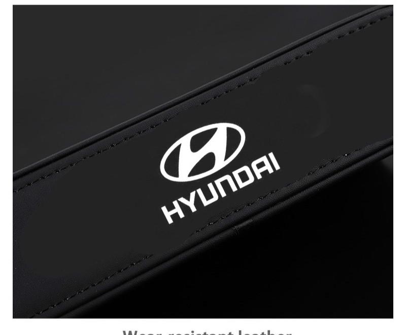 Hộp Đựng Khăn Giấy Cho Hyundai Logo Ioniq Hybrid Elantra Tucson Reina Santa Fe Kona Accent Ix35