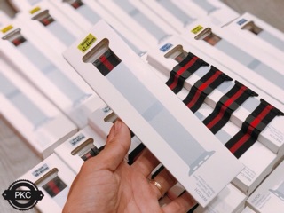 Dây Apple Watch Milanese Đen Sọc đỏ