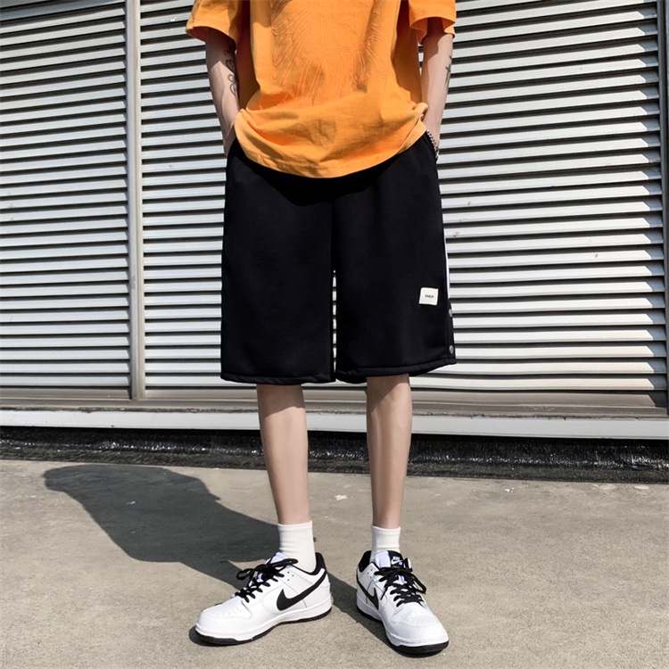 Quần đùi nam ống rộng kẻ 3 sọc khuy bấm màu đen đẹp d06 Pon.mens