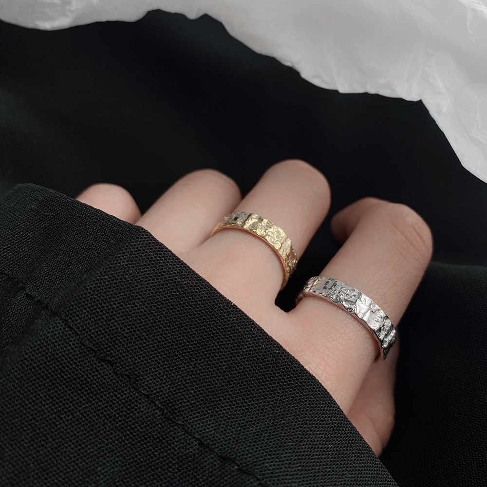 Nhẫn nam nữ tròn Vân đá SAZ thời trang màu bạc unisex chất liệu Titan đẹp đơn giản không gỉ - Nhẫn Vân đá