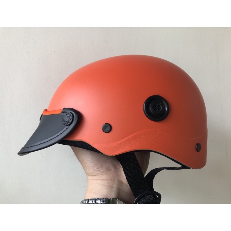 Nón bảo hiểm trơn thông gió RẺ BỀN ĐẸP - SƠN NHÁM