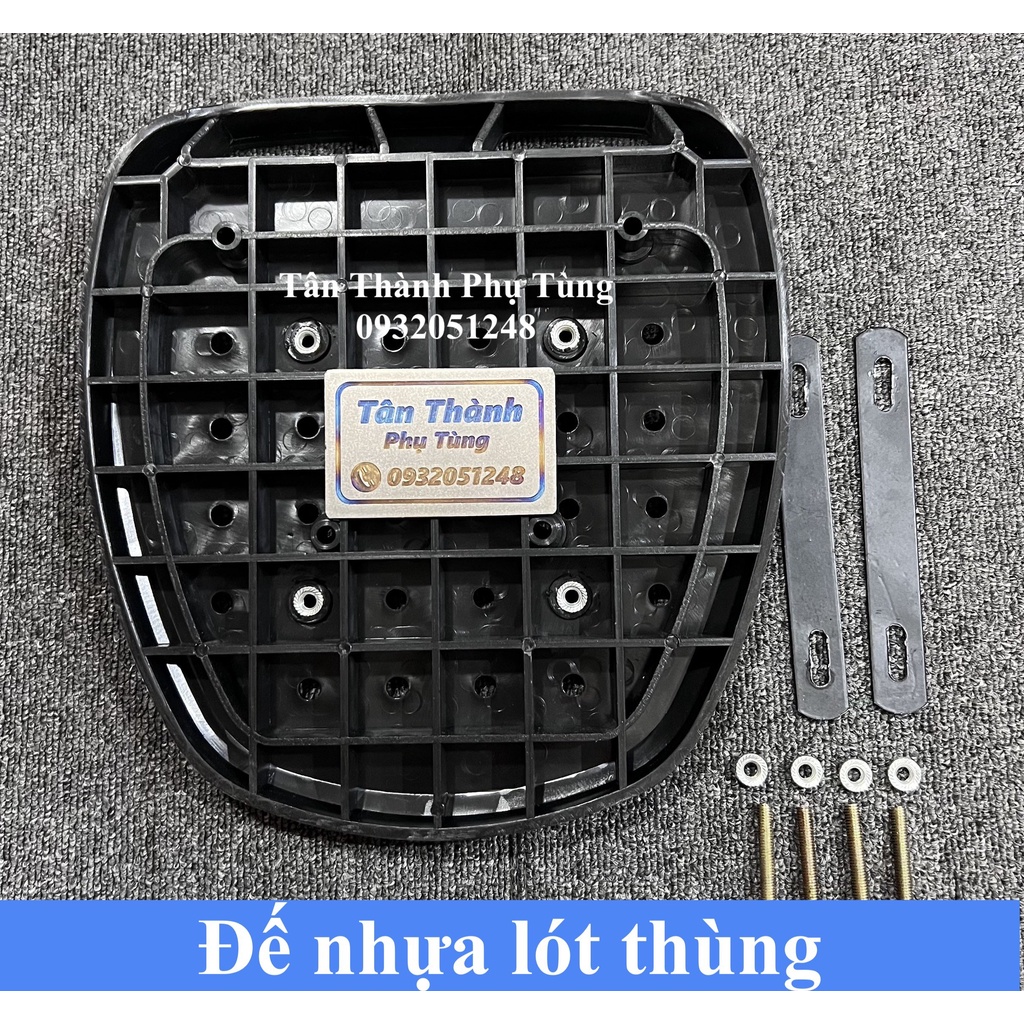 Đế nhựa lót thùng gắn cảng givi kèm bass ốc Dochoixe