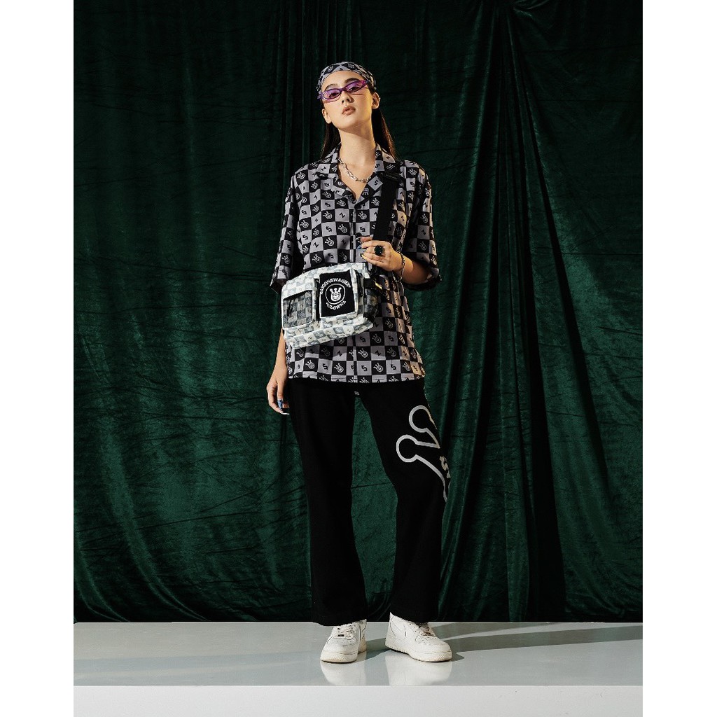 Túi Đeo Chéo Nam, Nữ Họa tiết Checkerboard SAIGON SWAGGER® SGSxClownZ Joke Bag