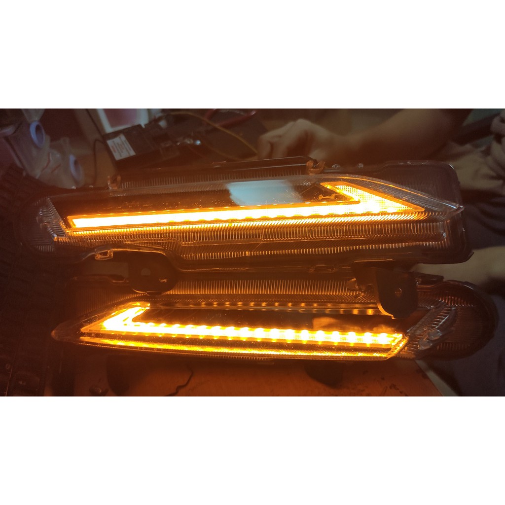 Bộ 2 đèn led calang, led mý có xihan chạy đuổi cực chất Cho Xe Vios 2019 2020