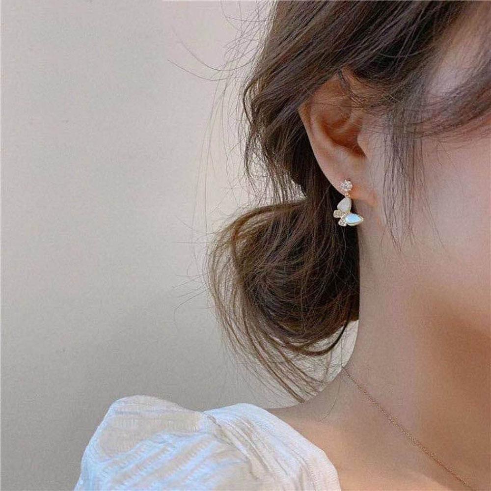 QQMALL Hoa Tai Hình Bướm Đơn Giản Thời Trang Cho Nữ