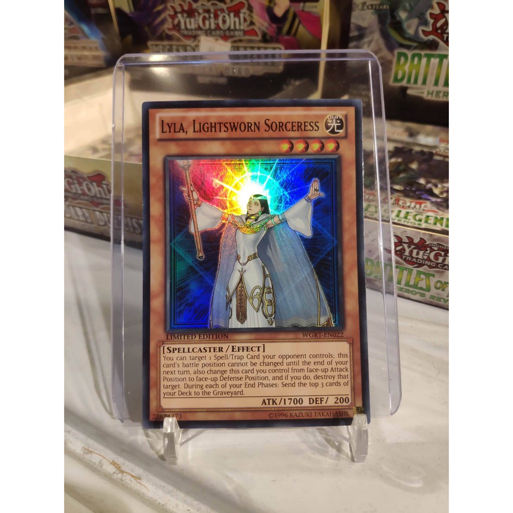 Lá bài thẻ bài Yugioh Lyla Lightsworn Sorceress – Super Rare - Tặng bọc bài nhựa bảo quản
