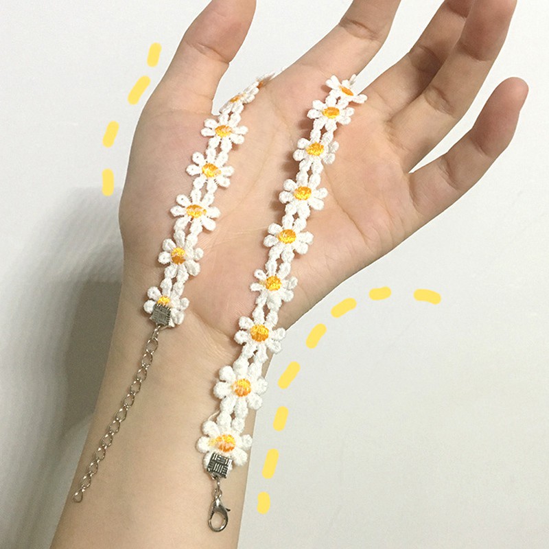 Vòng Cổ Hoa Cúc Xinh Xắn Cho Nữ