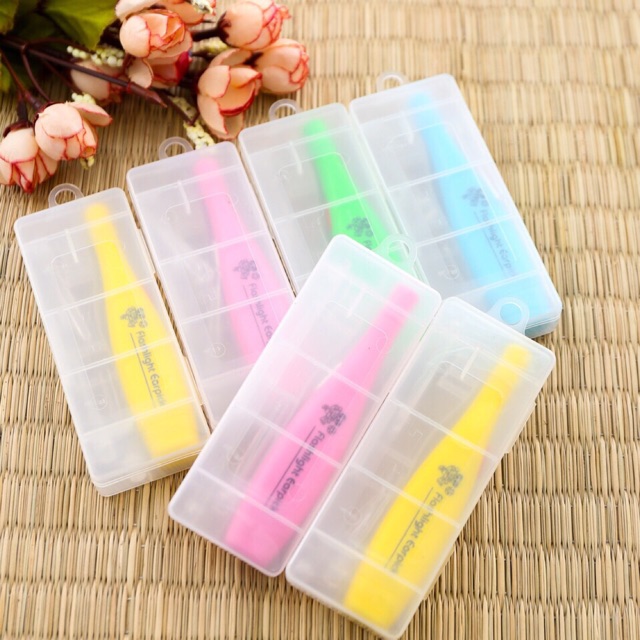 Lấy ráy tai có đèn có hộp