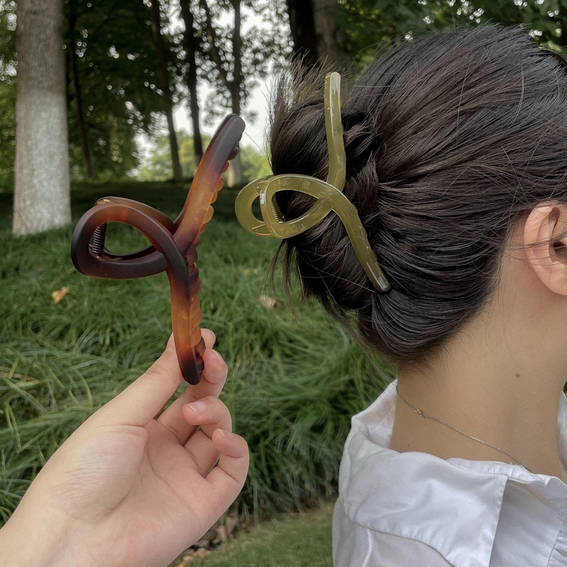 Kẹp Tóc Nhiều Màu Sắc Dùng Trong Nhà Tắm Tiện Dụng