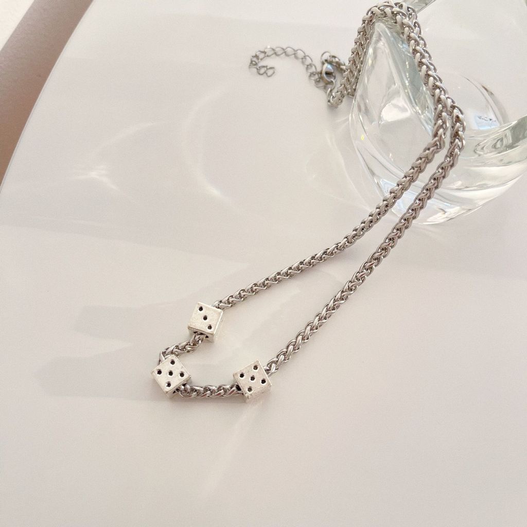 Vòng cổ Hình Xúc Xắc Phong Cách Hip Hop Thời Trang