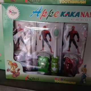 12 bàn chải trẻ em đẹp ( 1 hộp)