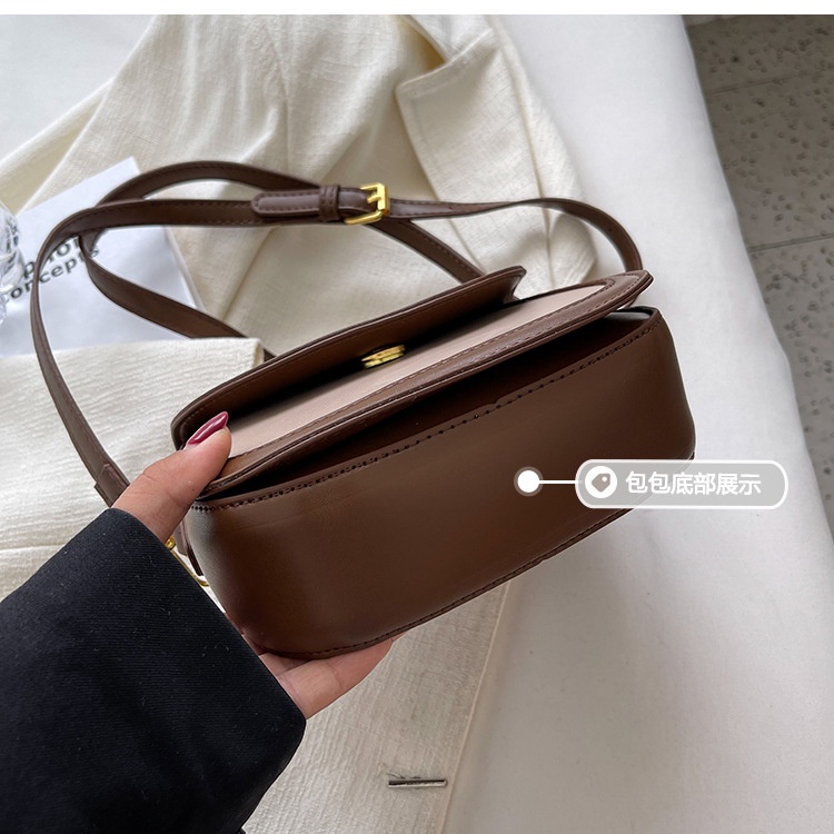 Túi Đeo Chéo Nhỏ Xinh Màu Sắc Tương Phản Phong Cách retro 2022 Cho Nữ