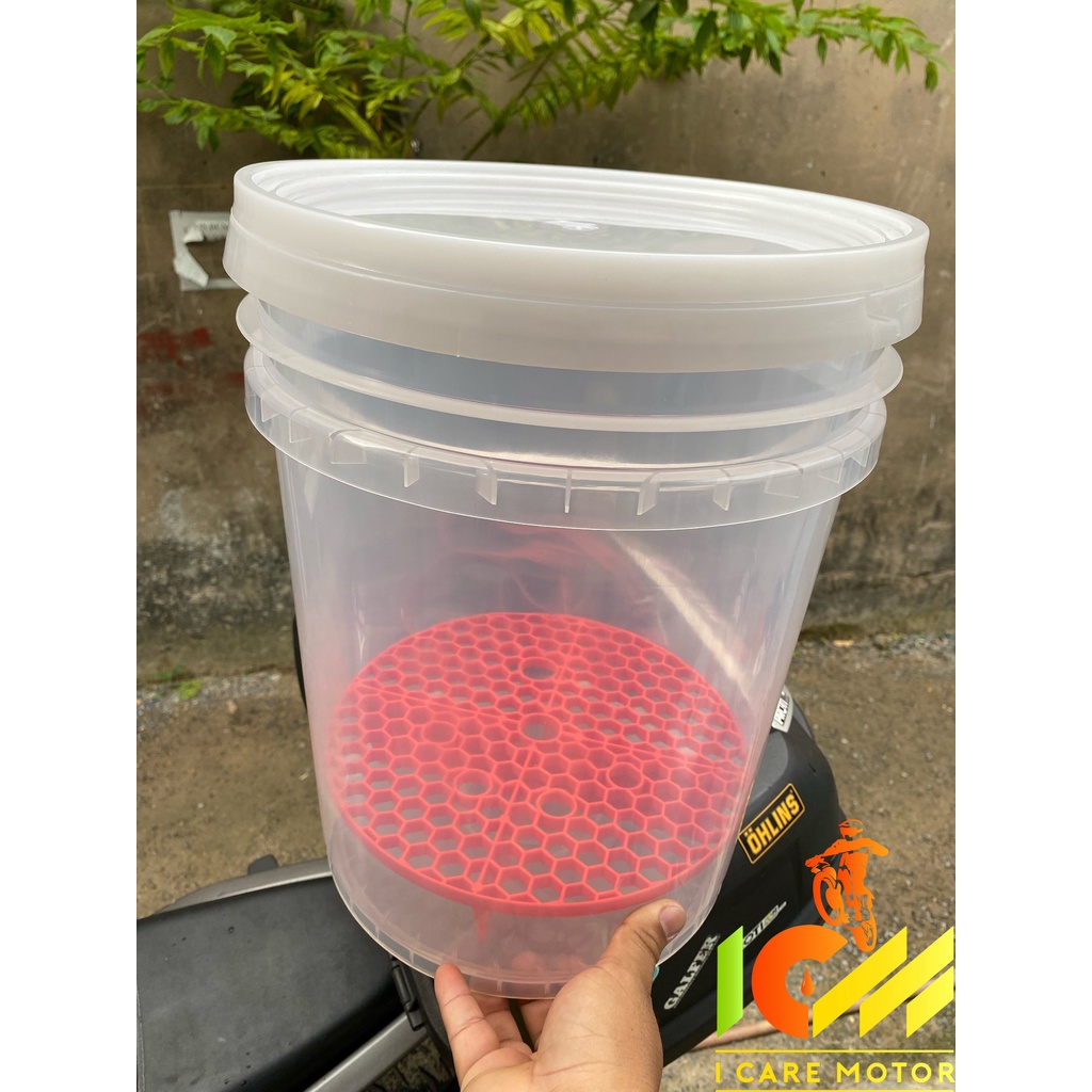 Xô Nước Rửa Xe Và Lưới Lọc Cát Chuyên Dụng