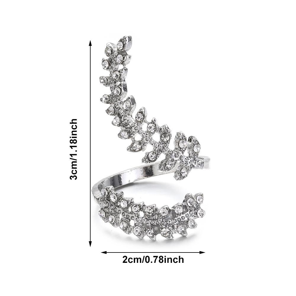 Nhẫn Hình Chiếc Lá Đính Đá Sang Trọng