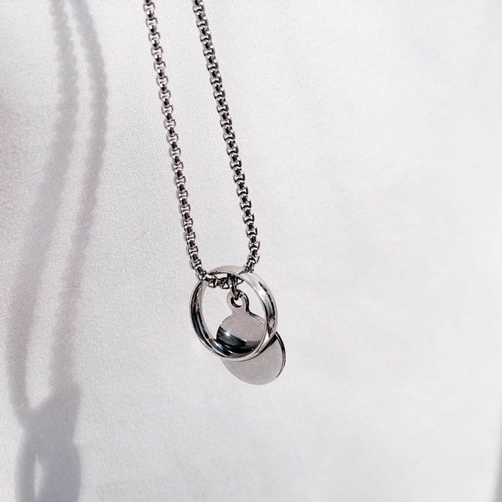 Dây chuyền nam nữ LETI DC03 phối mặt hình tròn kèm nhẫn thép titan màu bạc, vòng cổ phong cách đơn giản thời trang