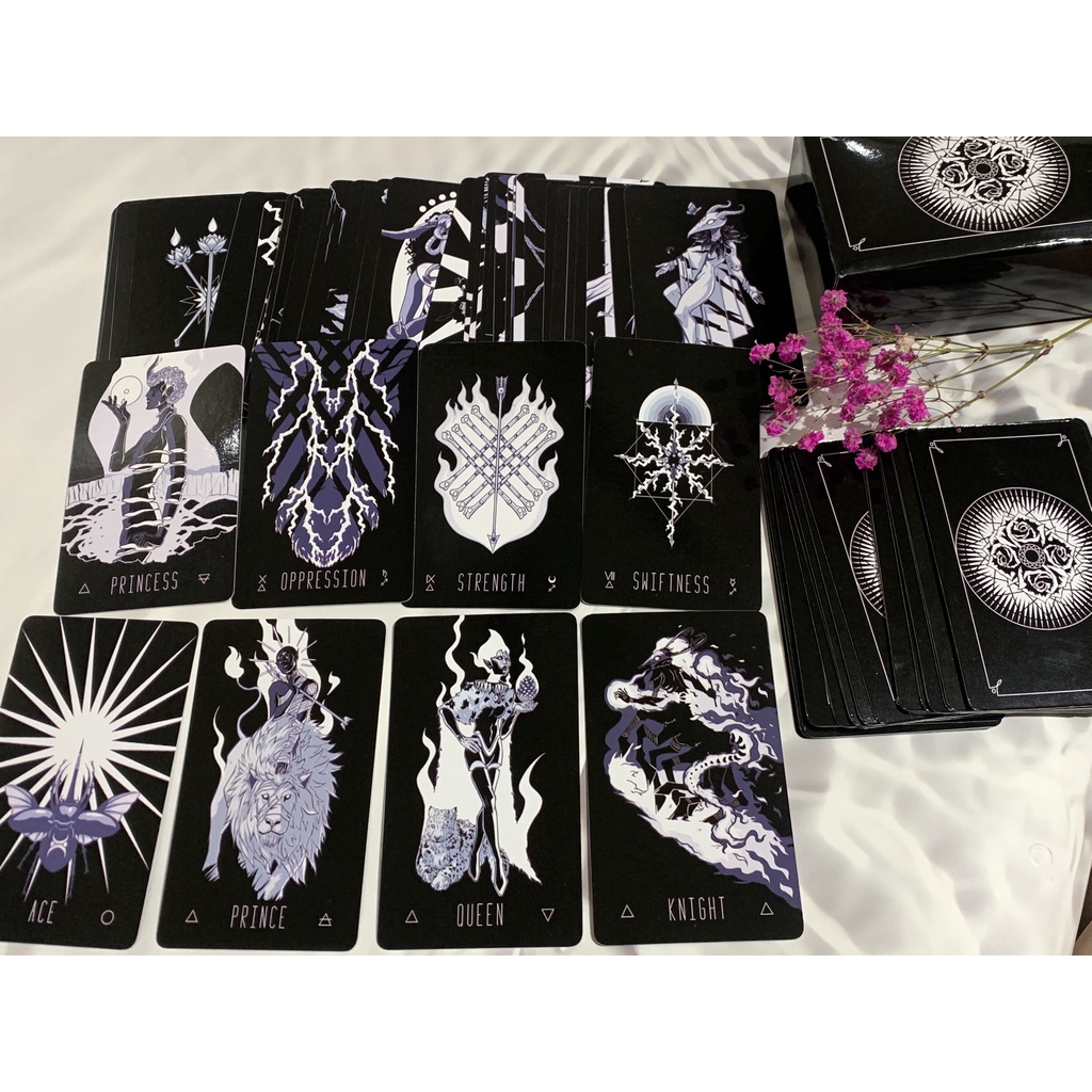 Bộ bài Wayward Dark Tarot size 12 x 7 cm