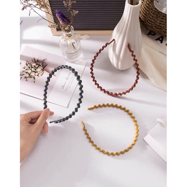 Cài tóc lò xo sắc màu xinh xắn