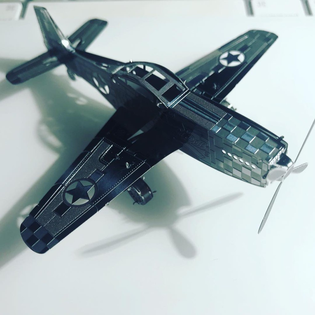 Mô hình 3D kim loại lắp ráp Máy bay tiêm kích P-51 Mustang [Chưa lắp]