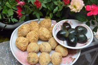 Trứng cút bắc thảo ( chỉ giao hỏa tốc)