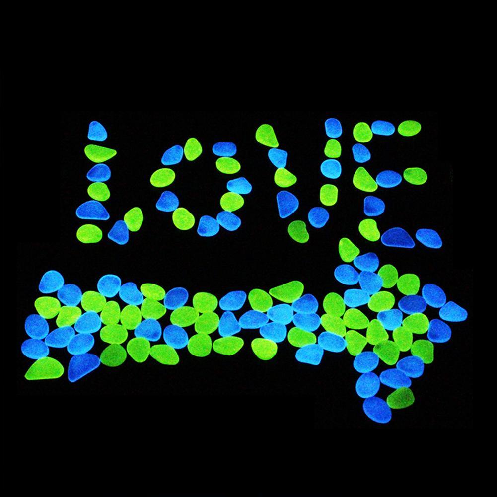 Viên đá cuội dạ quang trang trí bể cá đẹp mắt