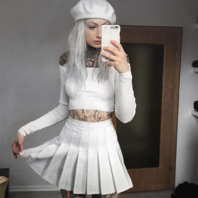 [Mã FAMARAL1 giảm 10K đơn 50K] Áo croptop nữ kiểu trễ vai tay dài dáng ôm Phiong sg