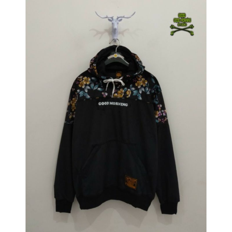 Áo khoác Hoddie vải lông cừu cao cấp có khóa kéo họa tiết hoa trắng
