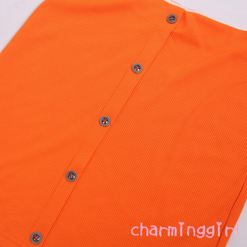 Set áo lửng cổ yếm phối chân váy xòe quyến rũ cho nữ