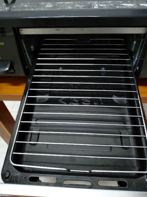 Bếp gas nhật mặt men hiệu Rinnai