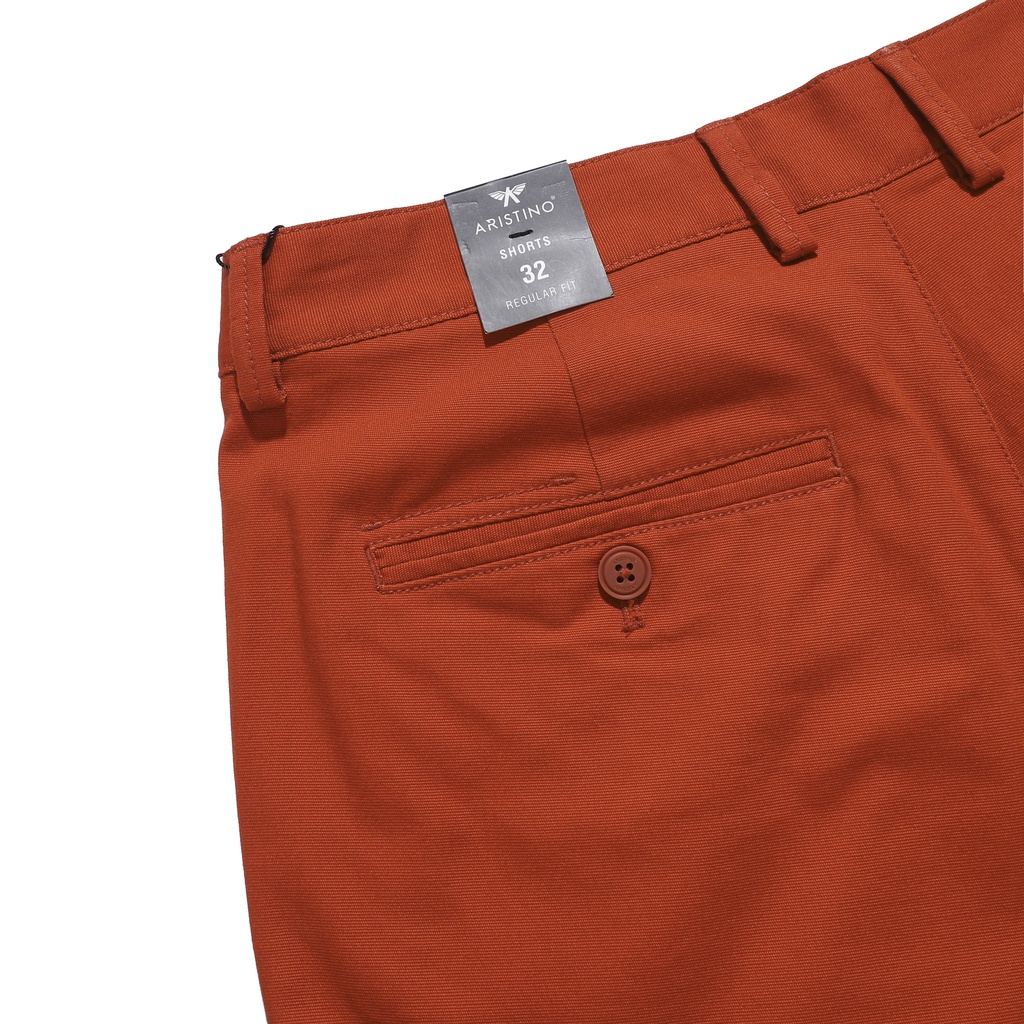 Quần short nam ARISTINO vải kaki mềm mịn giúp phom đứng dáng, thiết kế có túi tiện lợi, 4 màu đa dạng - ASO011S1