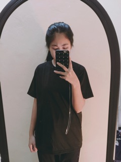 Áo phông trơn form rộng unisex