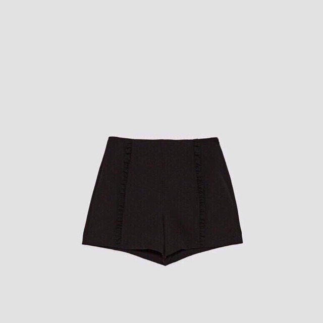 Short Zara viền bèo