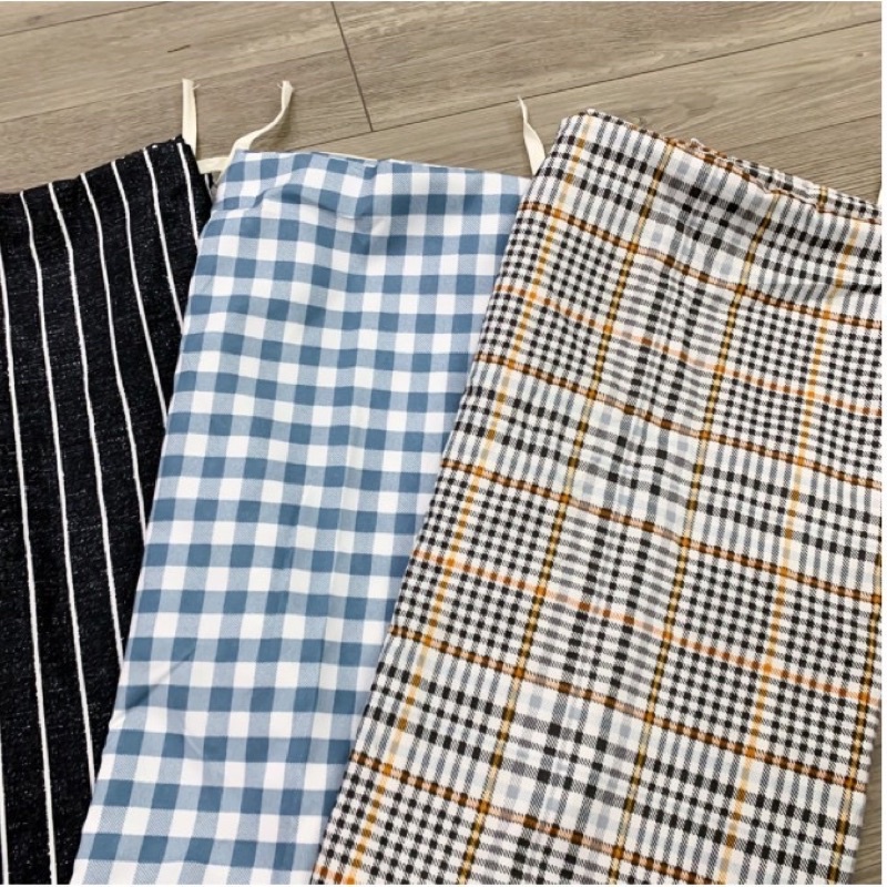 Vỏ Gối Ôm Cùng Màu Với Ga Giường Boss Decor Mặc Định Kèm Theo Bộ Cotton & Poly Khách Đặt