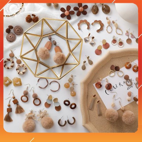 Khuyên tai vintage Gam nâu sang chảnh