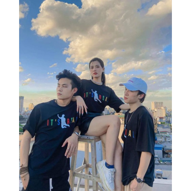 [Hot] Áo unisex nam nữ IT'S REAL Văn Toàn và "cú ngã" áo trẻ trung năng động | BigBuy360 - bigbuy360.vn