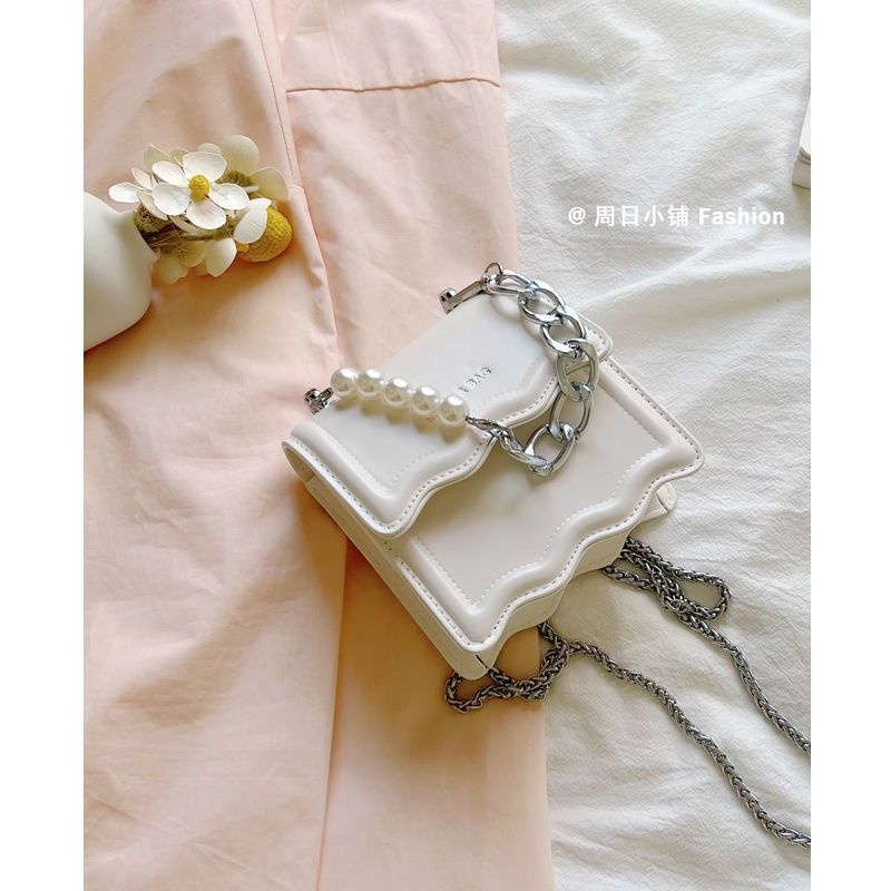 Túi Đeo Chéo Hình Vuông Cỡ Nhỏ Phối Dây Đeo Sợi Xích Thời Trang Mùa Hè 2022 Cho Nữ