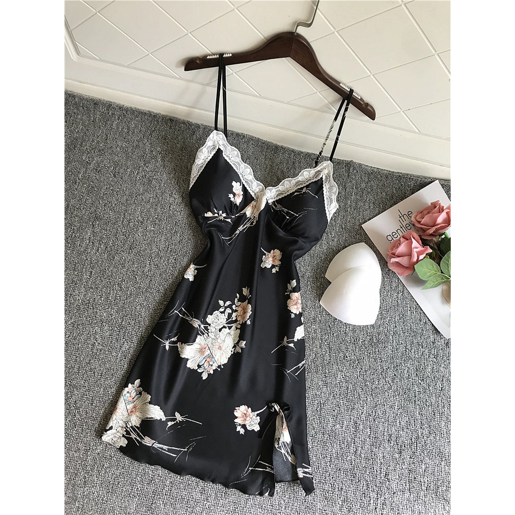 Váy mặc ở nhà họa tiết ren+cánh hoa | BigBuy360 - bigbuy360.vn