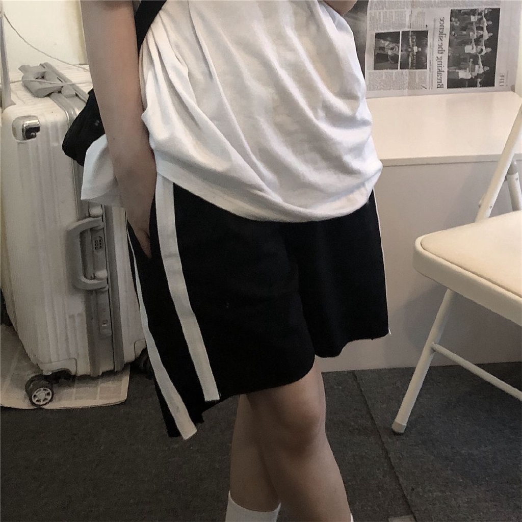 Quần Đùi Kiểu Dáng Đơn Giản Dễ Phối Đồ 239016Quần Short Ống Rộng Phối Túi Thời Trang Cho Nam Nữ