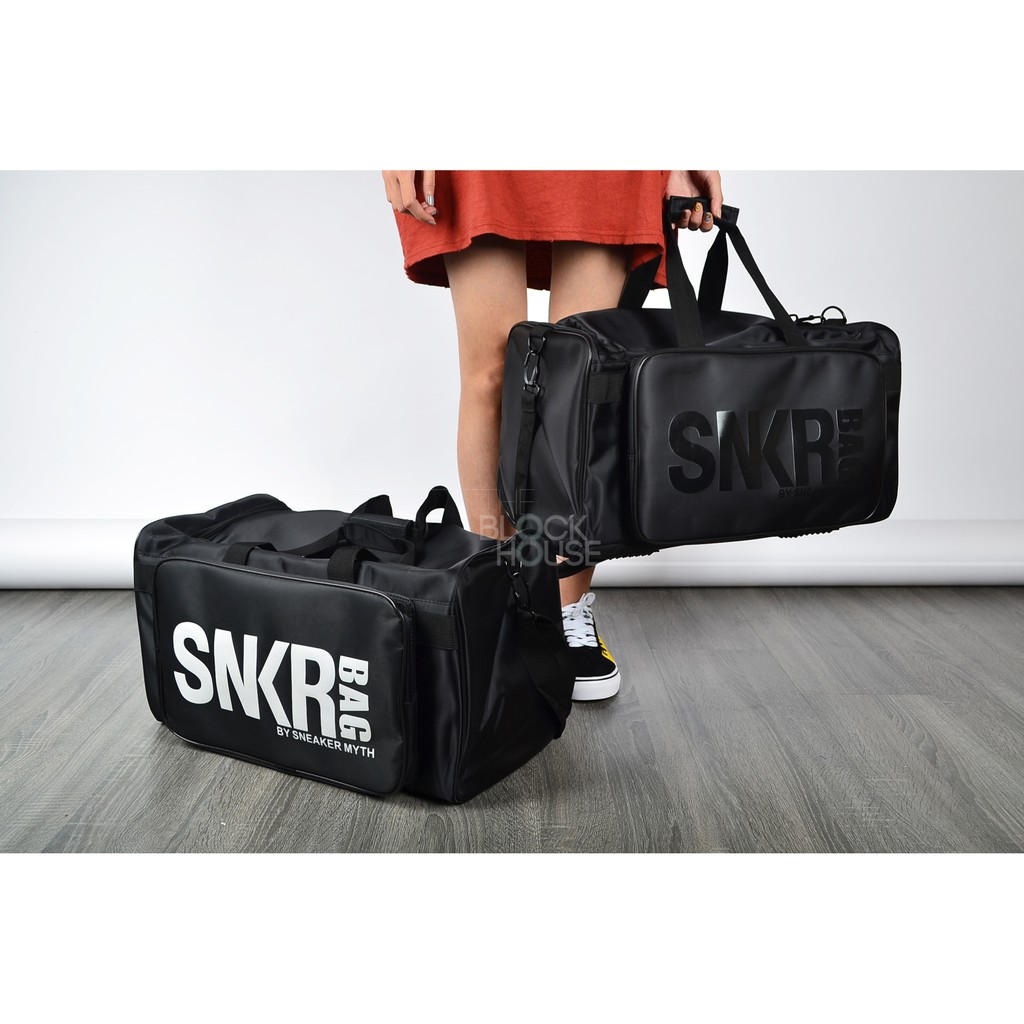 SNEAKER Bag Black